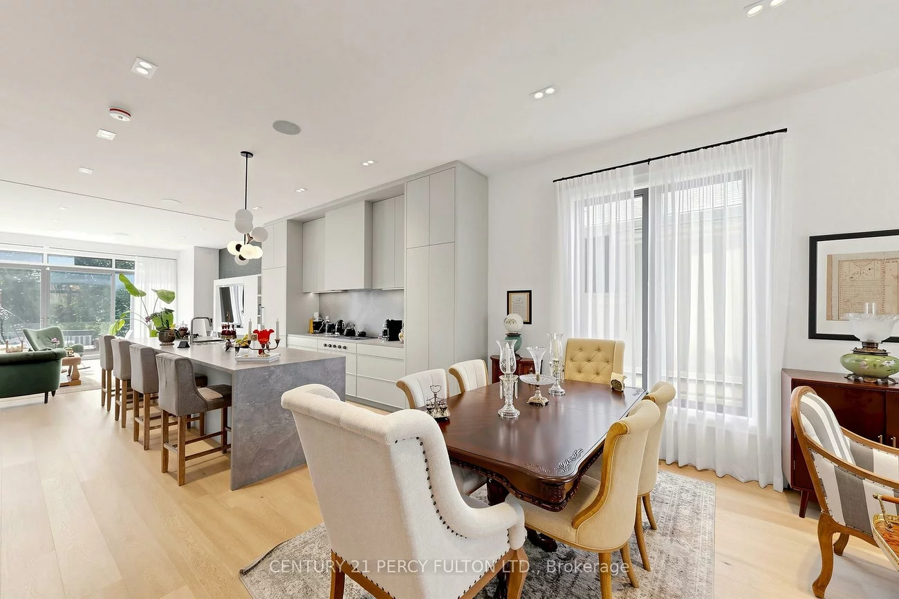 171, Elmwood, Willowdale East, Toronto