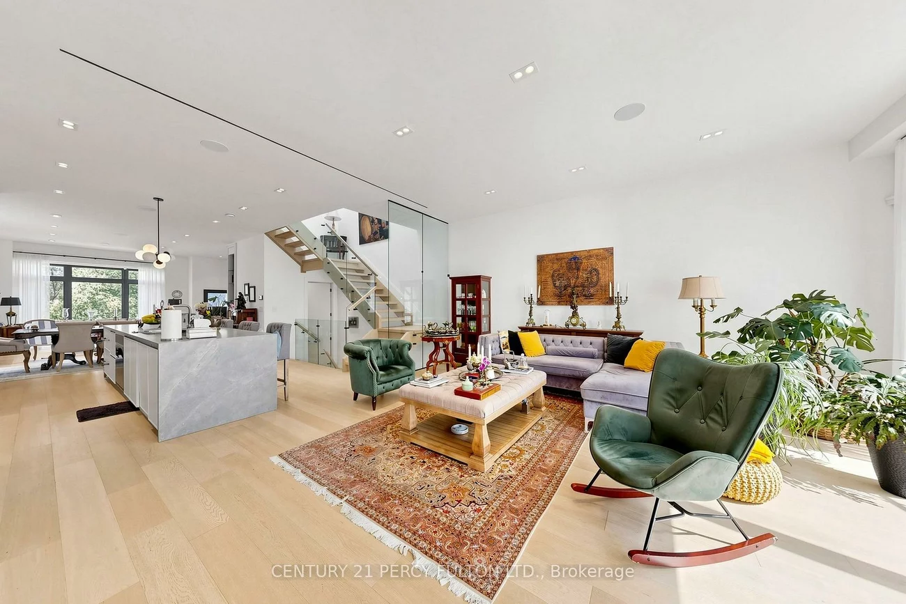 171, Elmwood, Willowdale East, Toronto