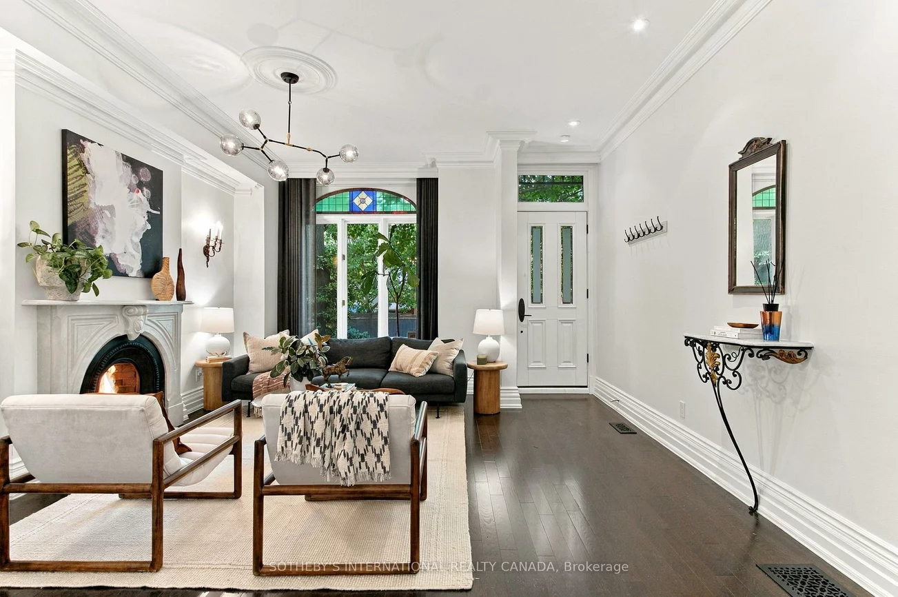 140, Spruce, Cabbagetown-South St. James Town, Toronto