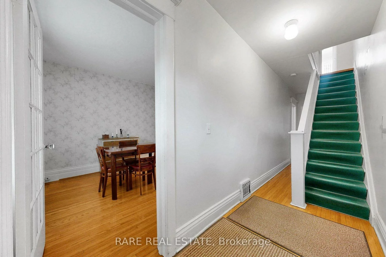 180, Atlas, Oakwood Village, Toronto