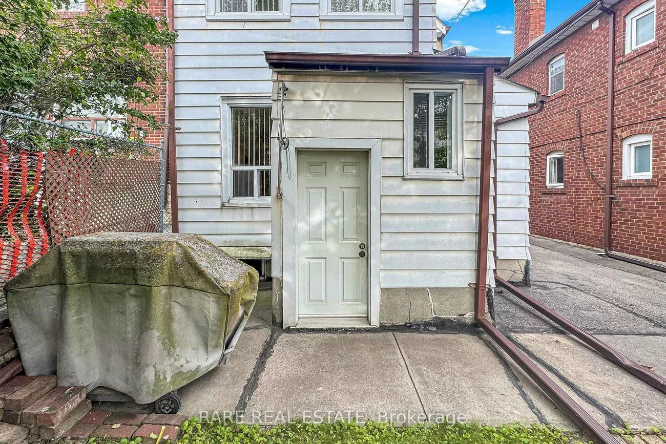 180, Atlas, Oakwood Village, Toronto