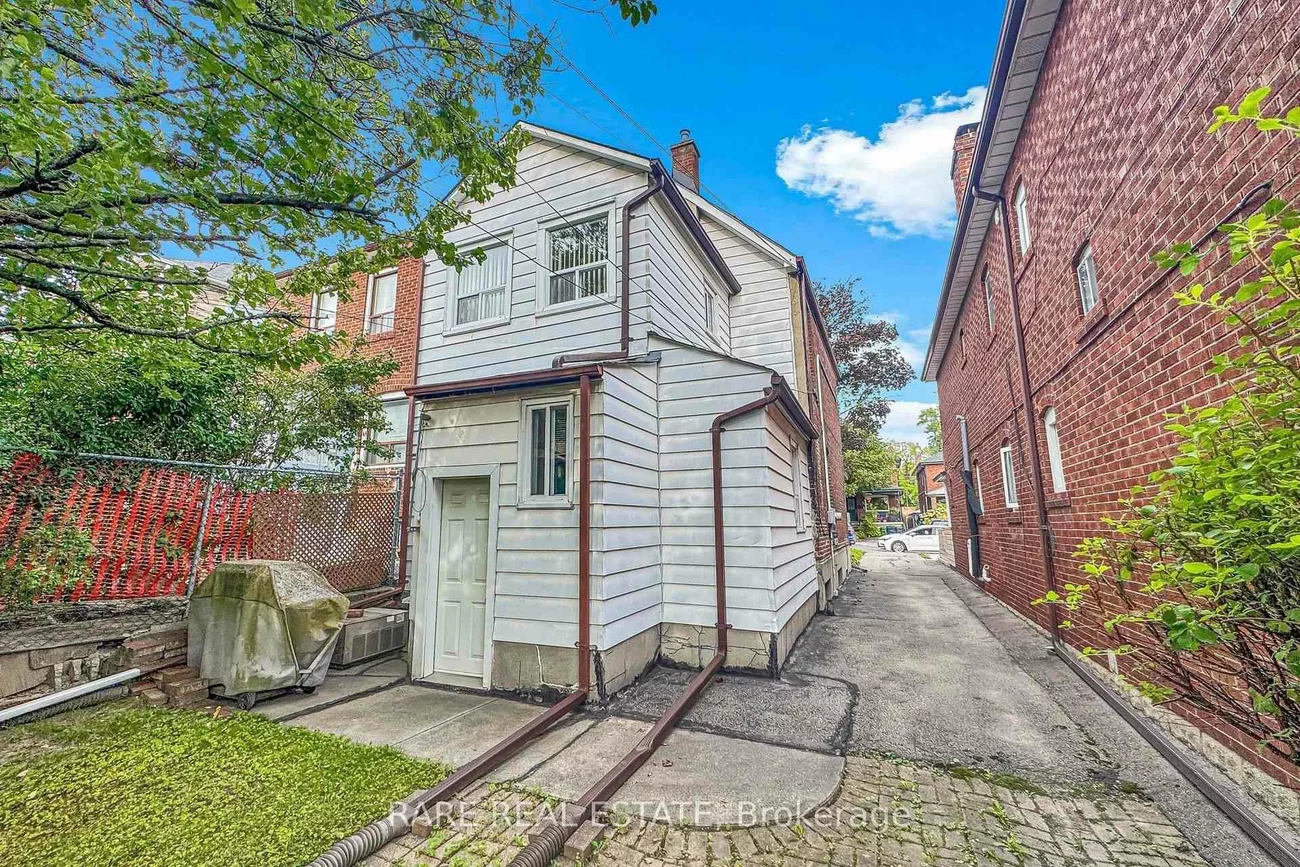 180, Atlas, Oakwood Village, Toronto
