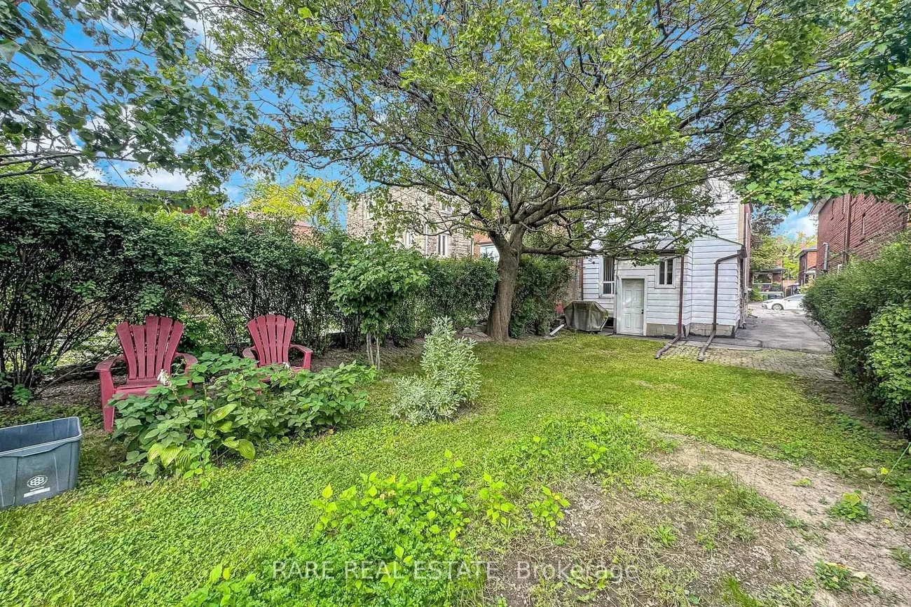 180, Atlas, Oakwood Village, Toronto