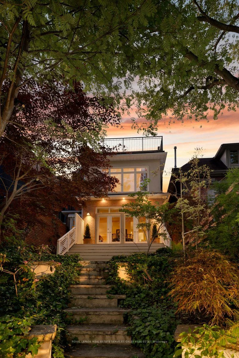 107, Roxborough, Annex, Toronto