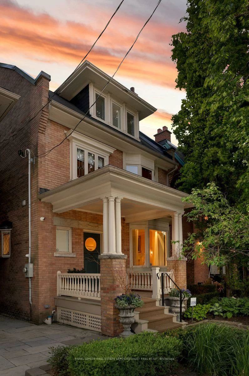 107, Roxborough, Annex, Toronto