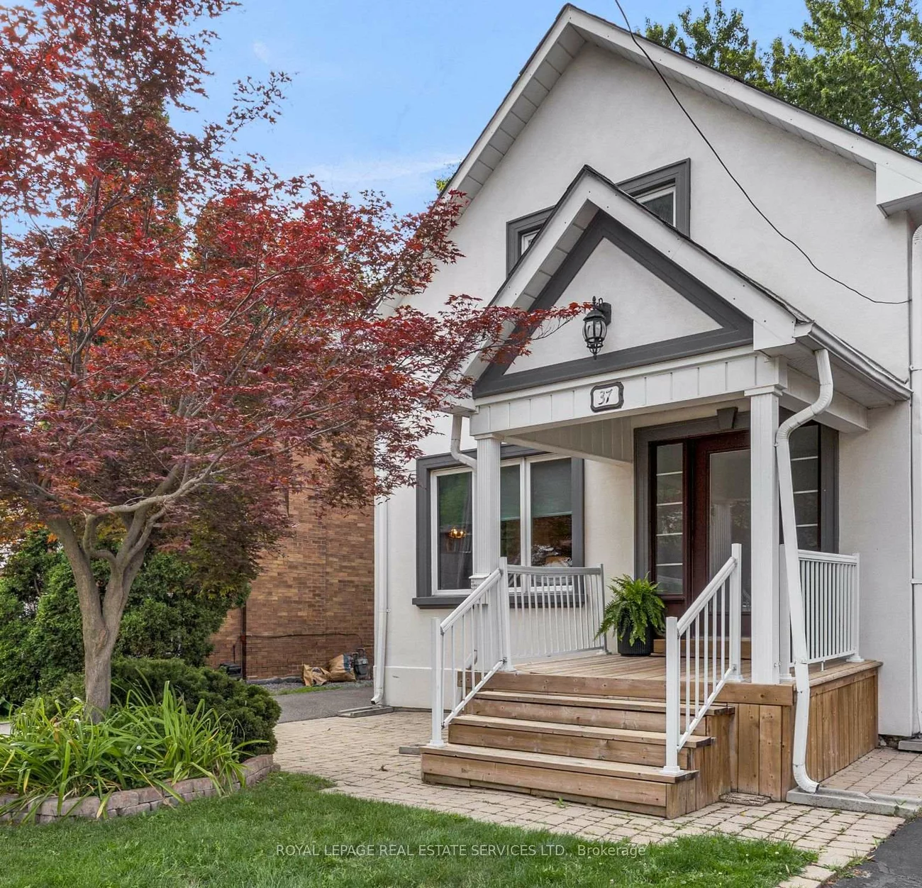 37, Johnston, Lansing-Westgate, Toronto