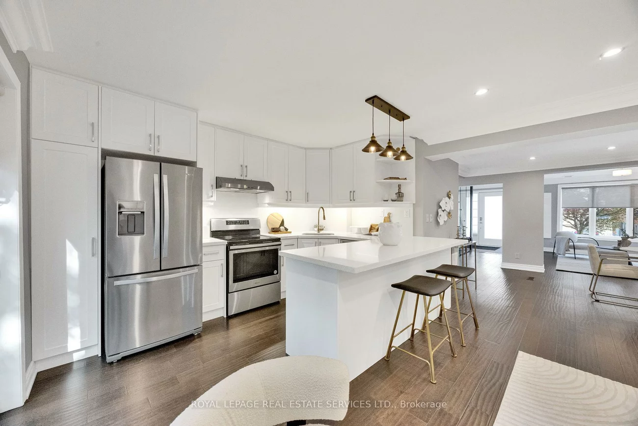 37, Johnston, Lansing-Westgate, Toronto