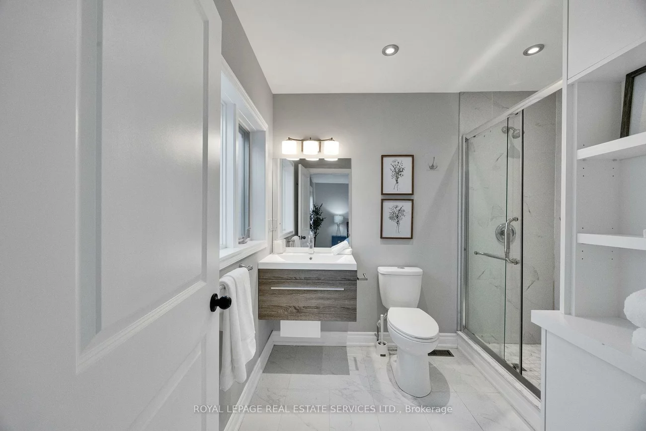 37, Johnston, Lansing-Westgate, Toronto