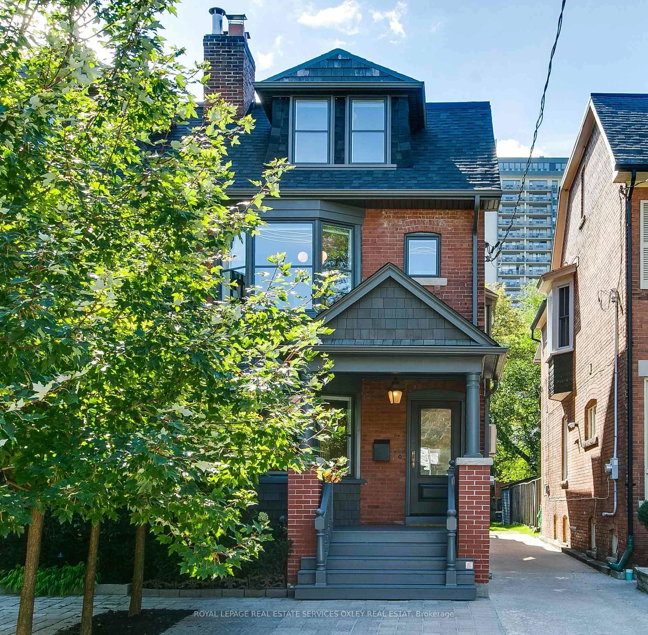 113, Sherwood, Mount Pleasant East, Toronto