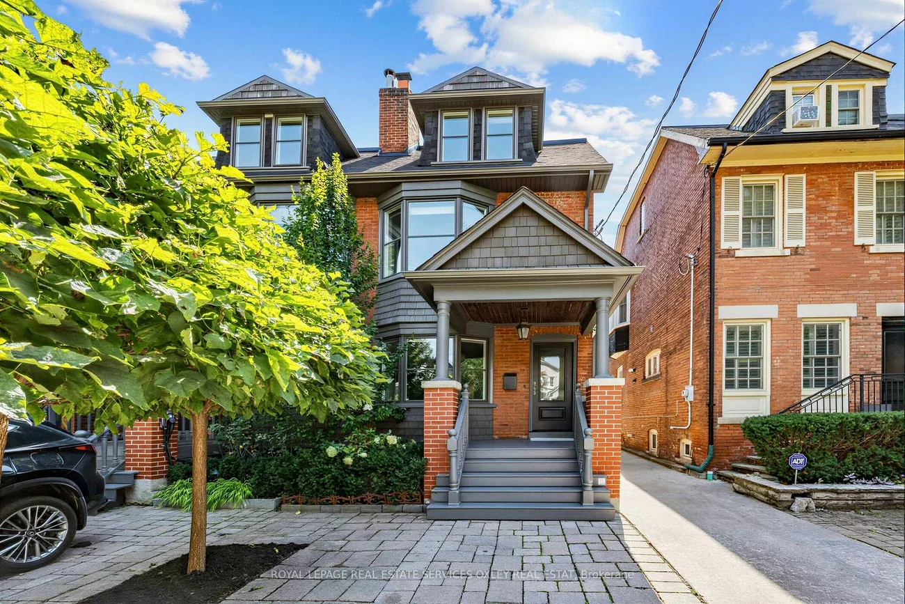 113, Sherwood, Mount Pleasant East, Toronto