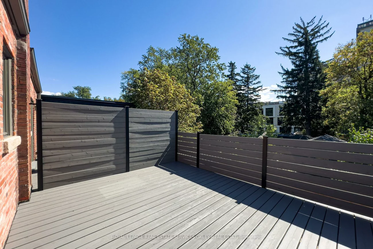 113, Sherwood, Mount Pleasant East, Toronto