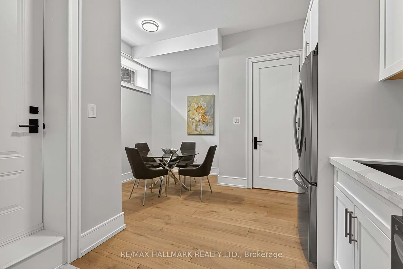 31, Bradgate, Banbury-Don Mills, Toronto