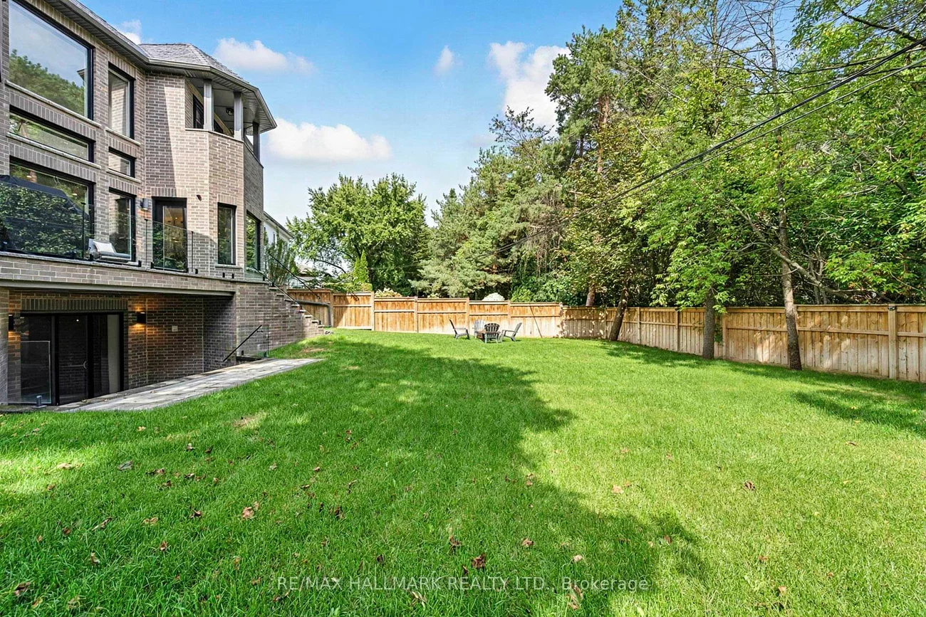 31, Bradgate, Banbury-Don Mills, Toronto