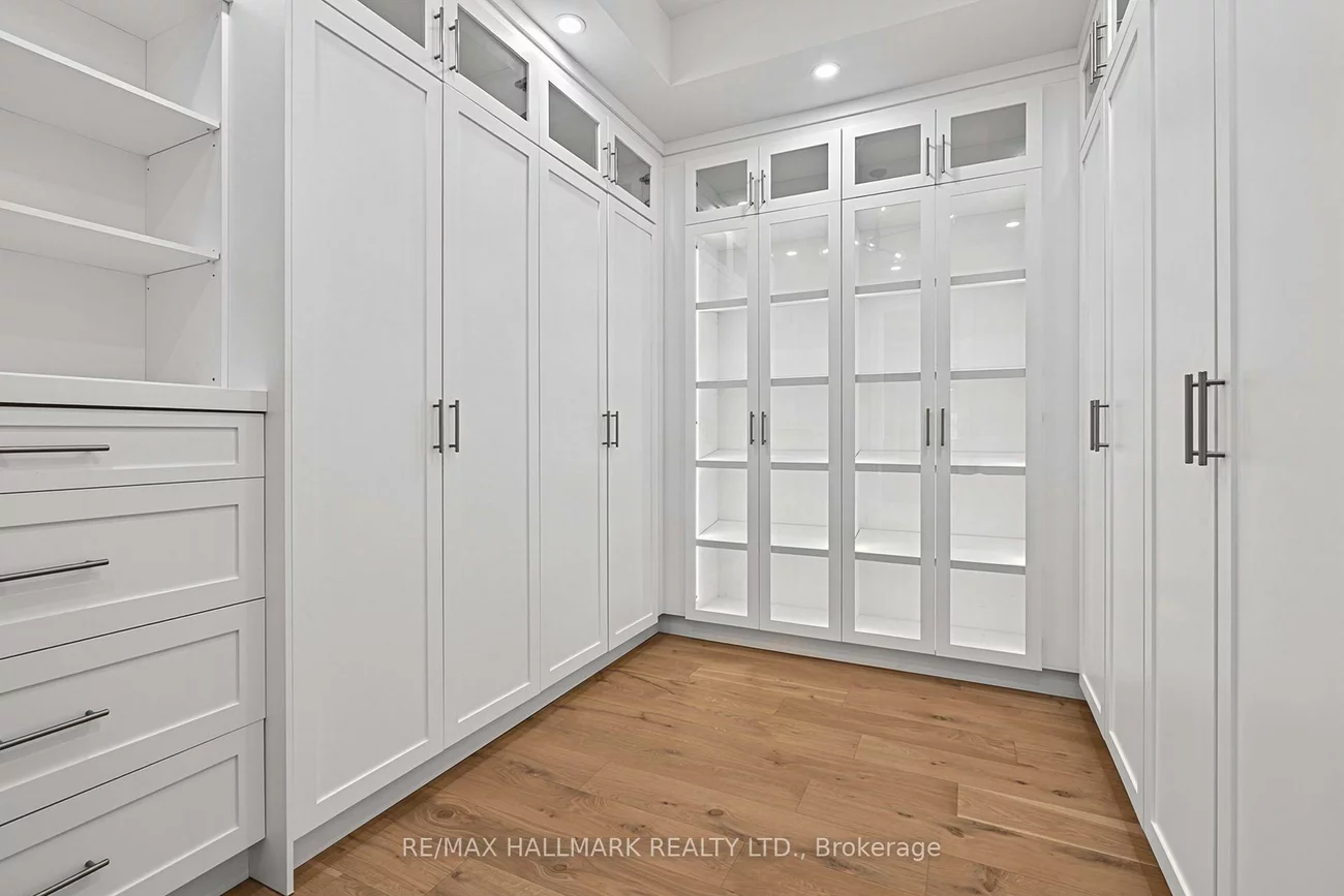 31, Bradgate, Banbury-Don Mills, Toronto