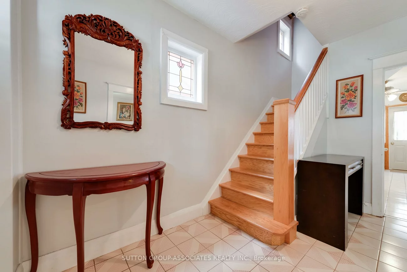 368, Glenholme, Oakwood Village, Toronto
