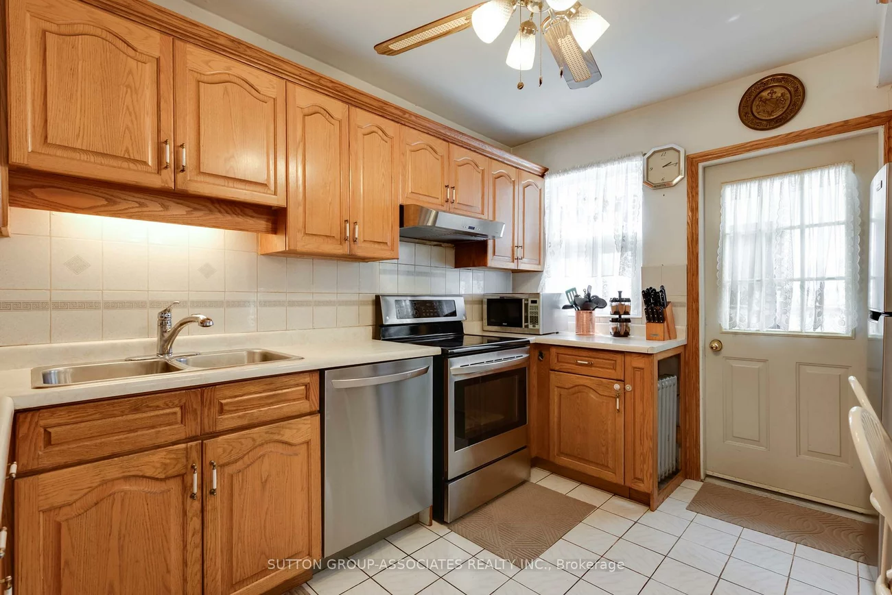 368, Glenholme, Oakwood Village, Toronto