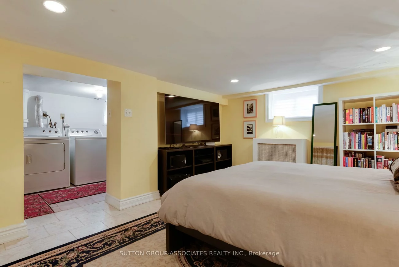 368, Glenholme, Oakwood Village, Toronto