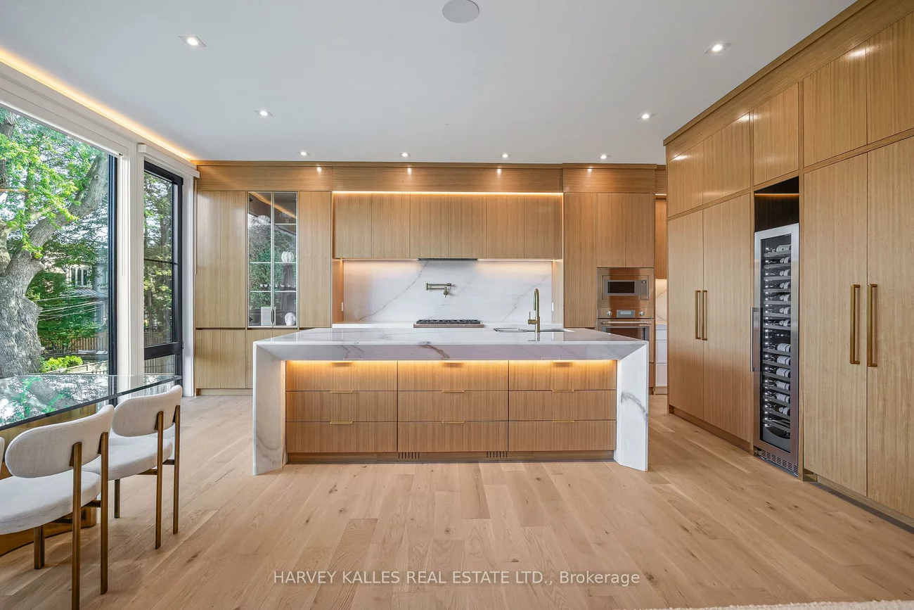 449, Elm, Bedford Park-Nortown, Toronto