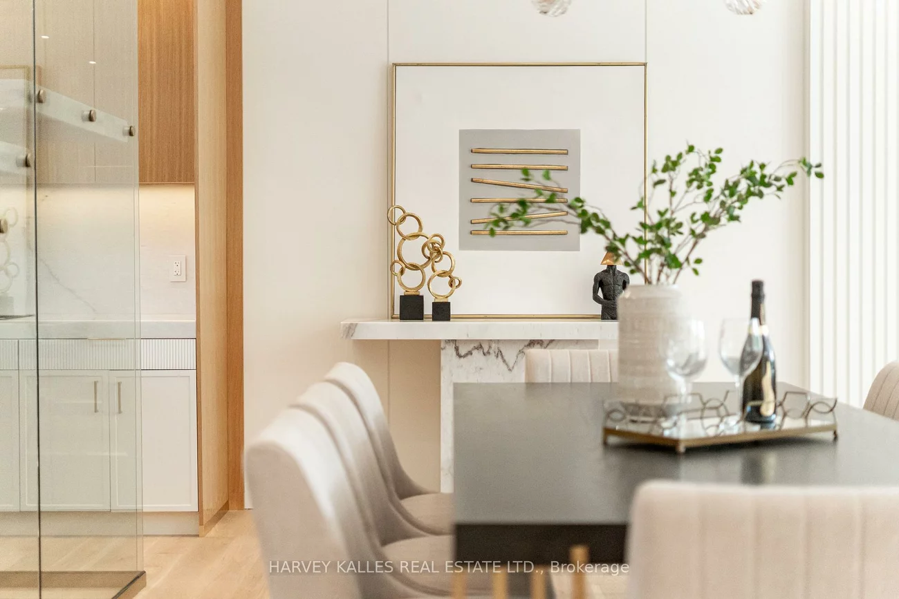 449, Elm, Bedford Park-Nortown, Toronto