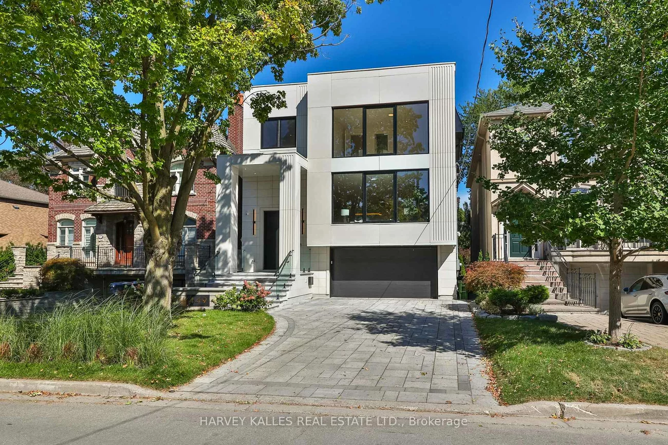 449, Elm, Bedford Park-Nortown, Toronto