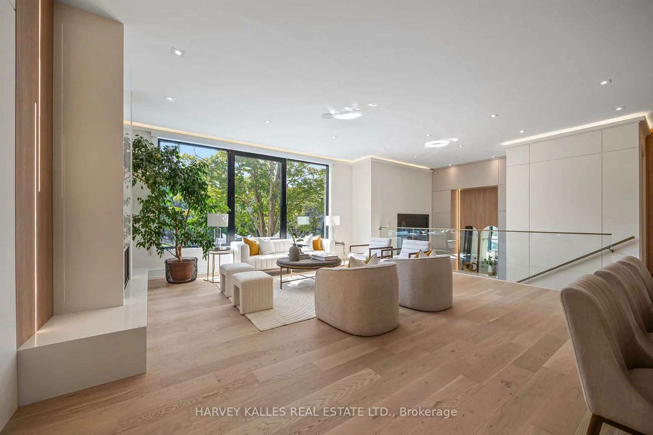 449, Elm, Bedford Park-Nortown, Toronto