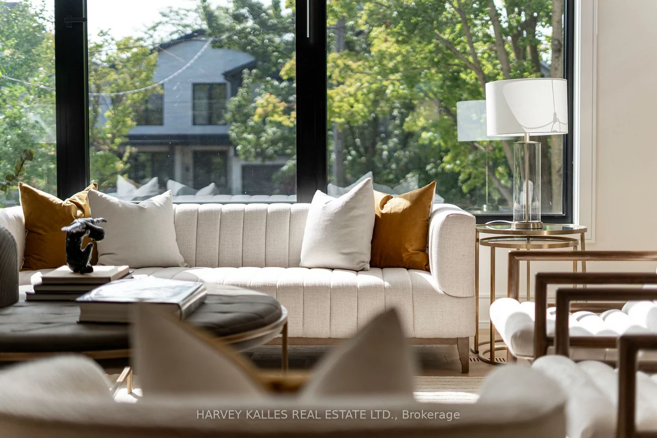 449, Elm, Bedford Park-Nortown, Toronto