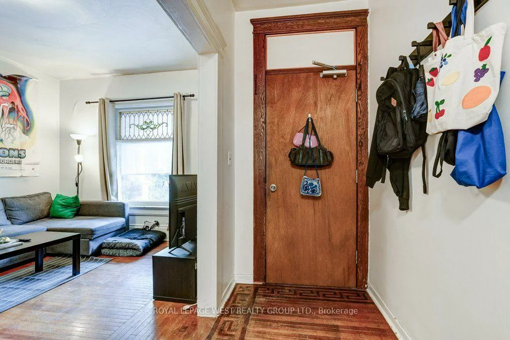 28, Concord, Palmerston-Little Italy, Toronto