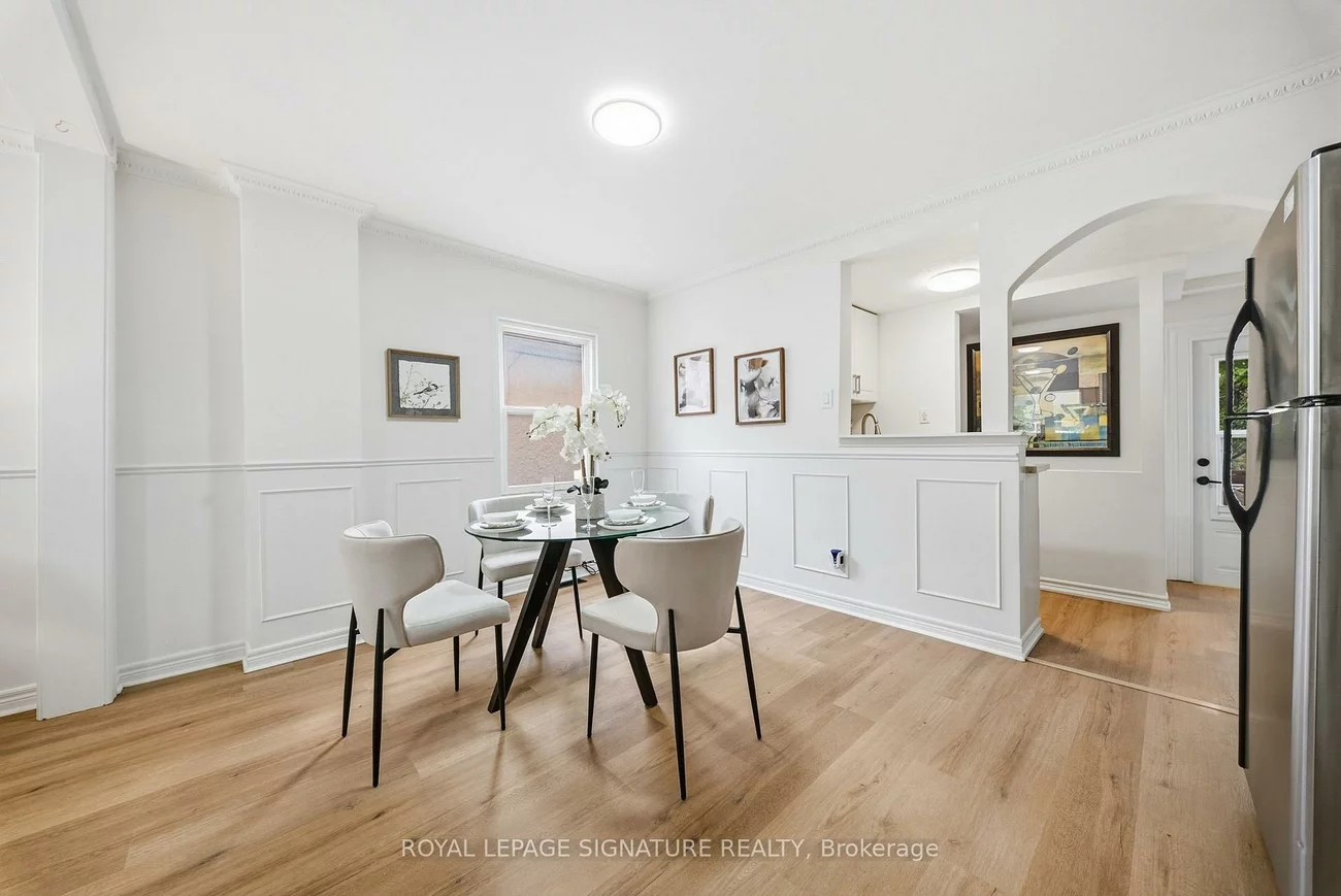 154, Alameda, Oakwood Village, Toronto