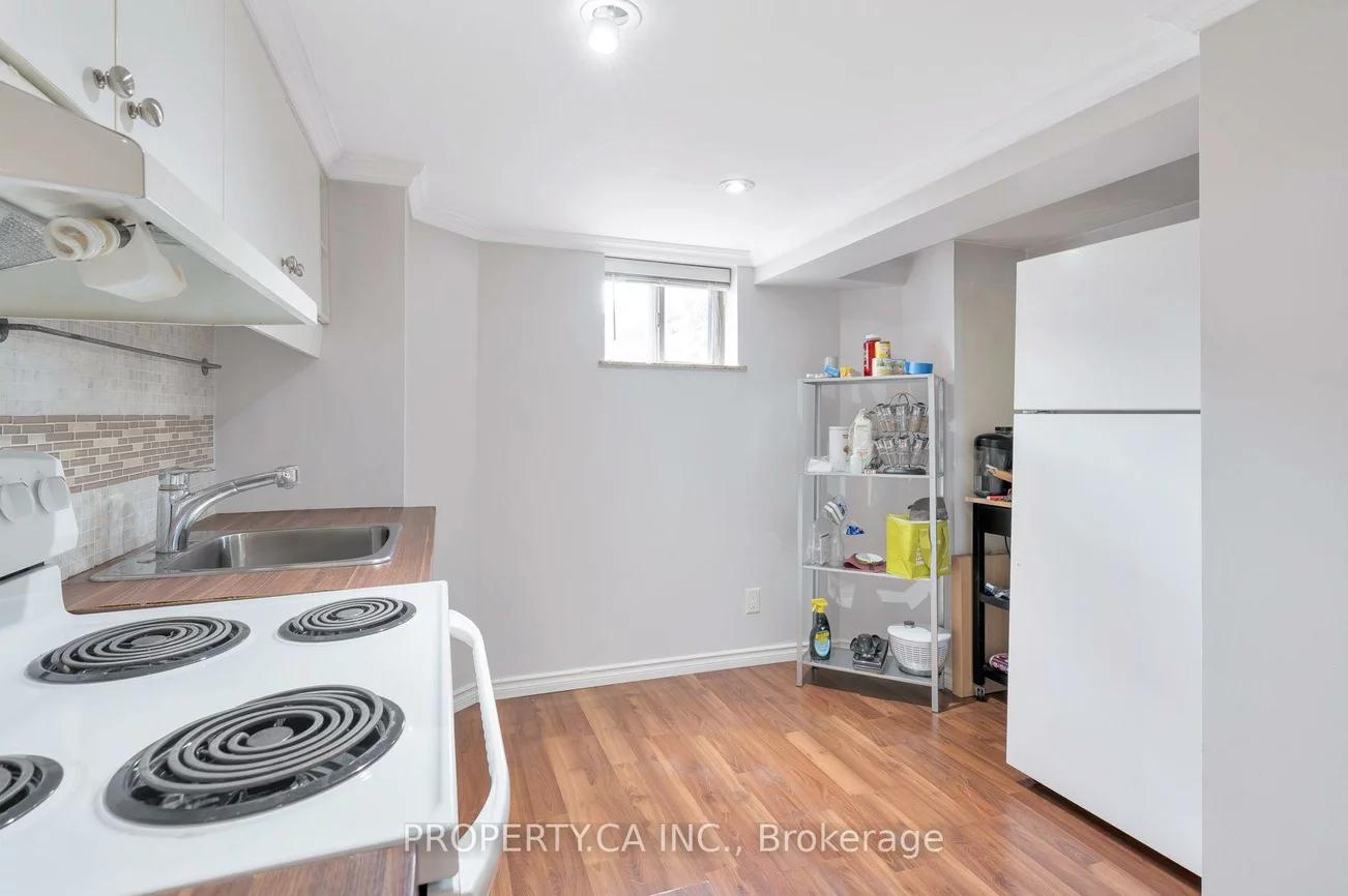 573, Northcliffe, Oakwood Village, Toronto