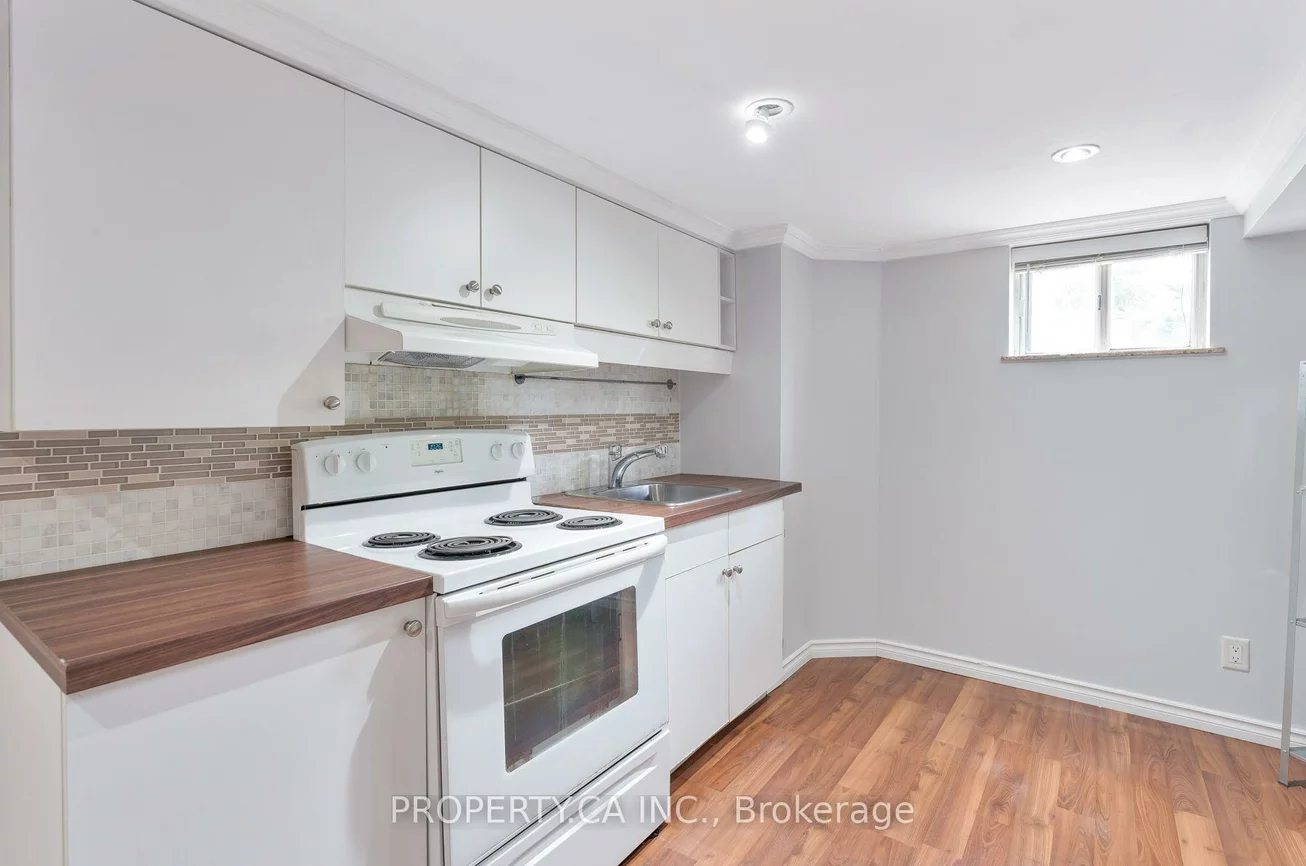573, Northcliffe, Oakwood Village, Toronto