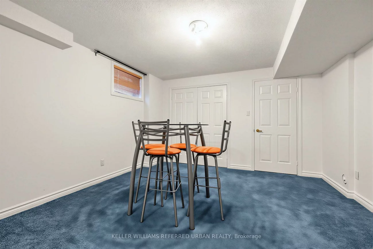 411, Cummer, Newtonbrook East, Toronto