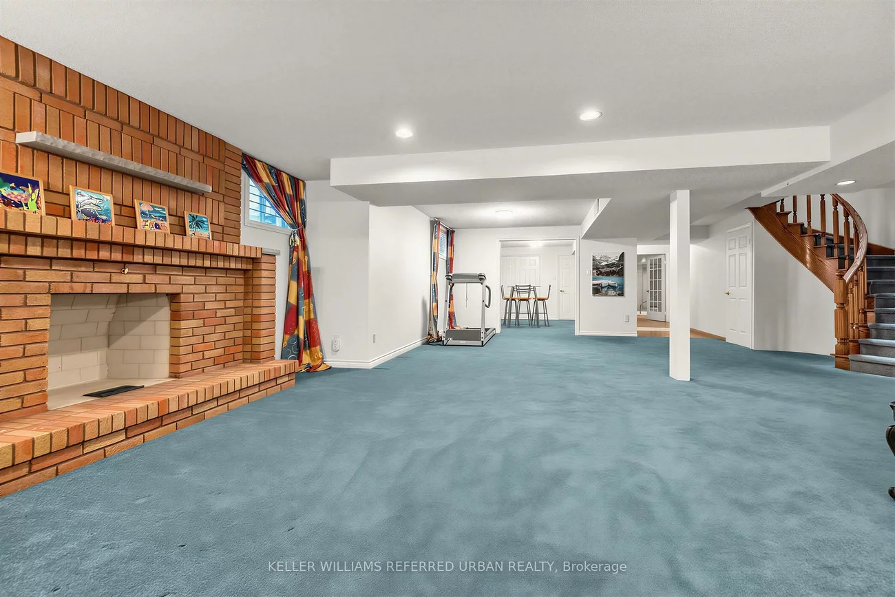 411, Cummer, Newtonbrook East, Toronto