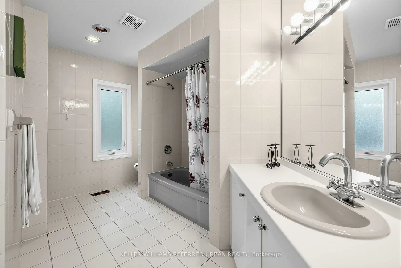 411, Cummer, Newtonbrook East, Toronto
