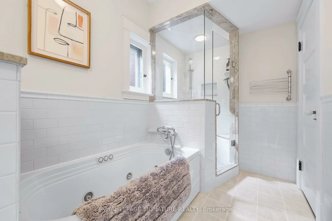 5, Jean, Rosedale-Moore Park, Toronto