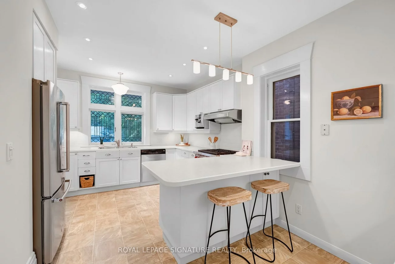 5, Jean, Rosedale-Moore Park, Toronto