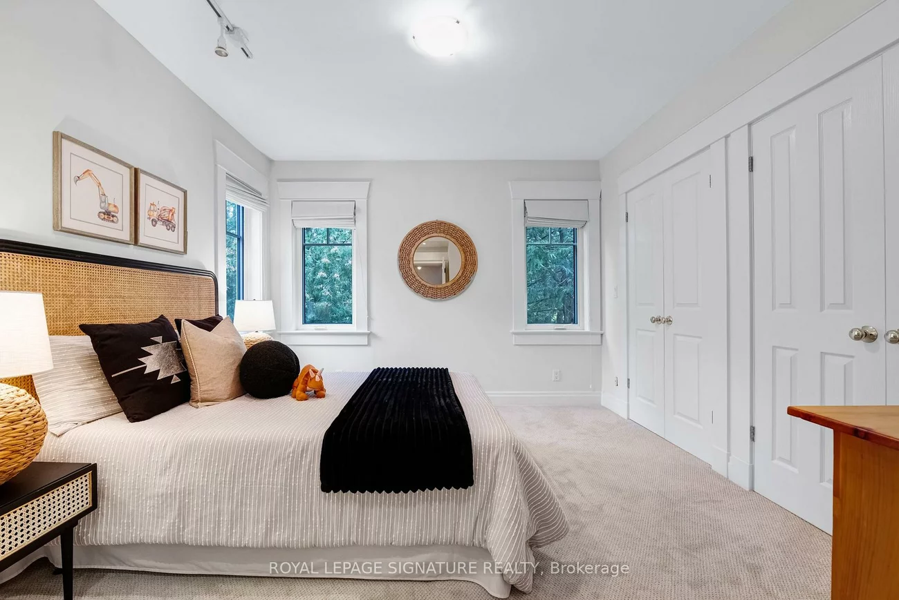 5, Jean, Rosedale-Moore Park, Toronto