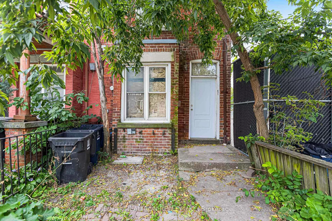 631, Richmond, Niagara, Toronto