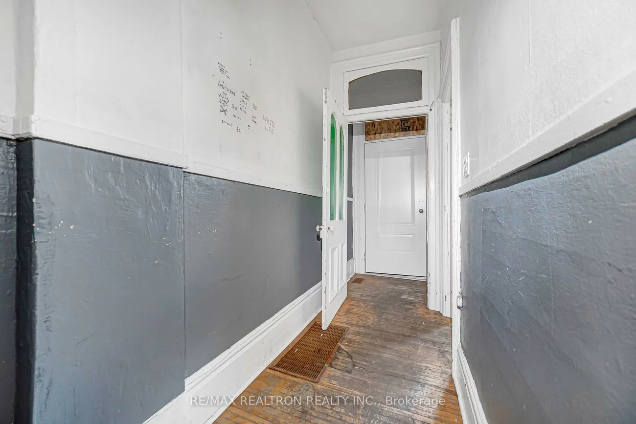 631, Richmond, Niagara, Toronto