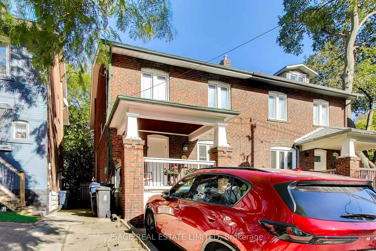 57, Edith, Yonge-Eglinton, Toronto