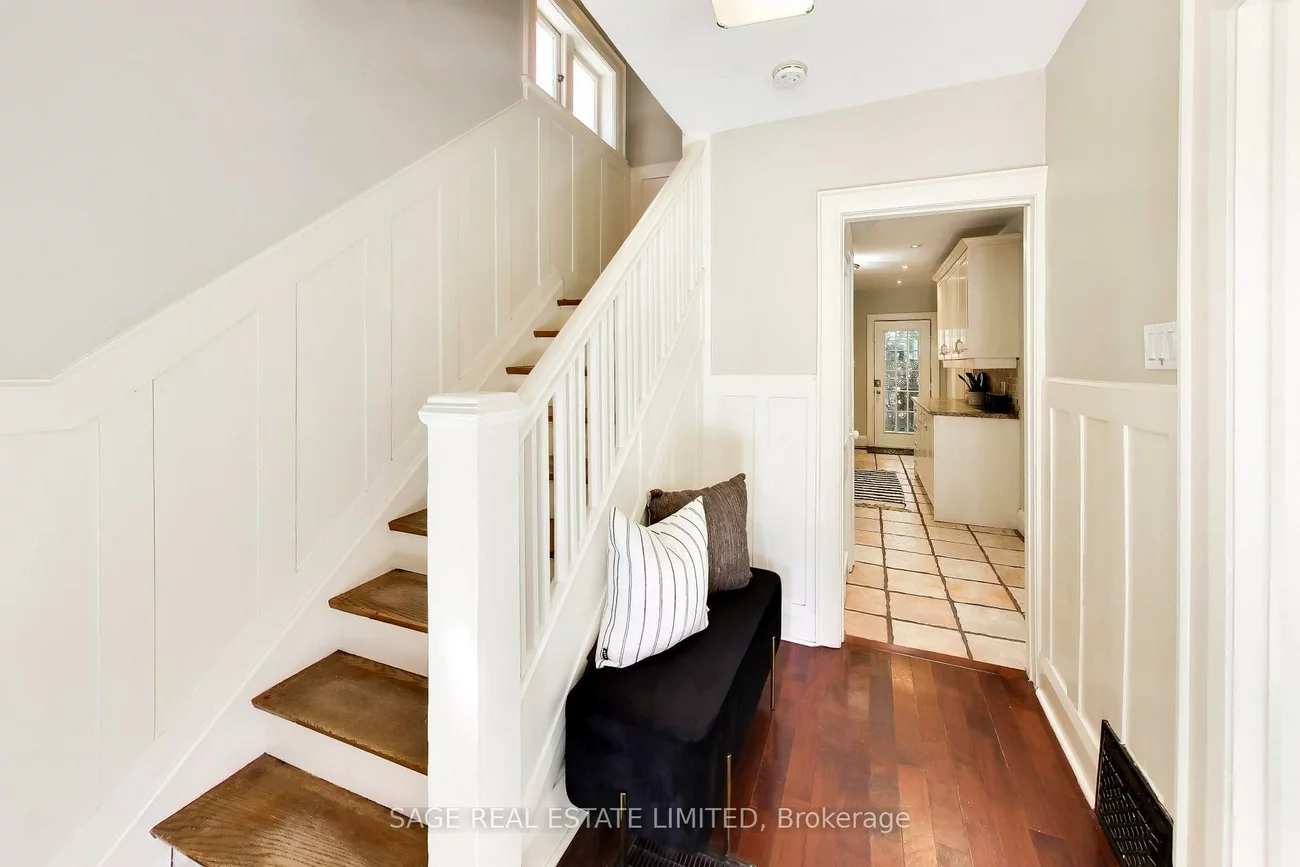 57, Edith, Yonge-Eglinton, Toronto