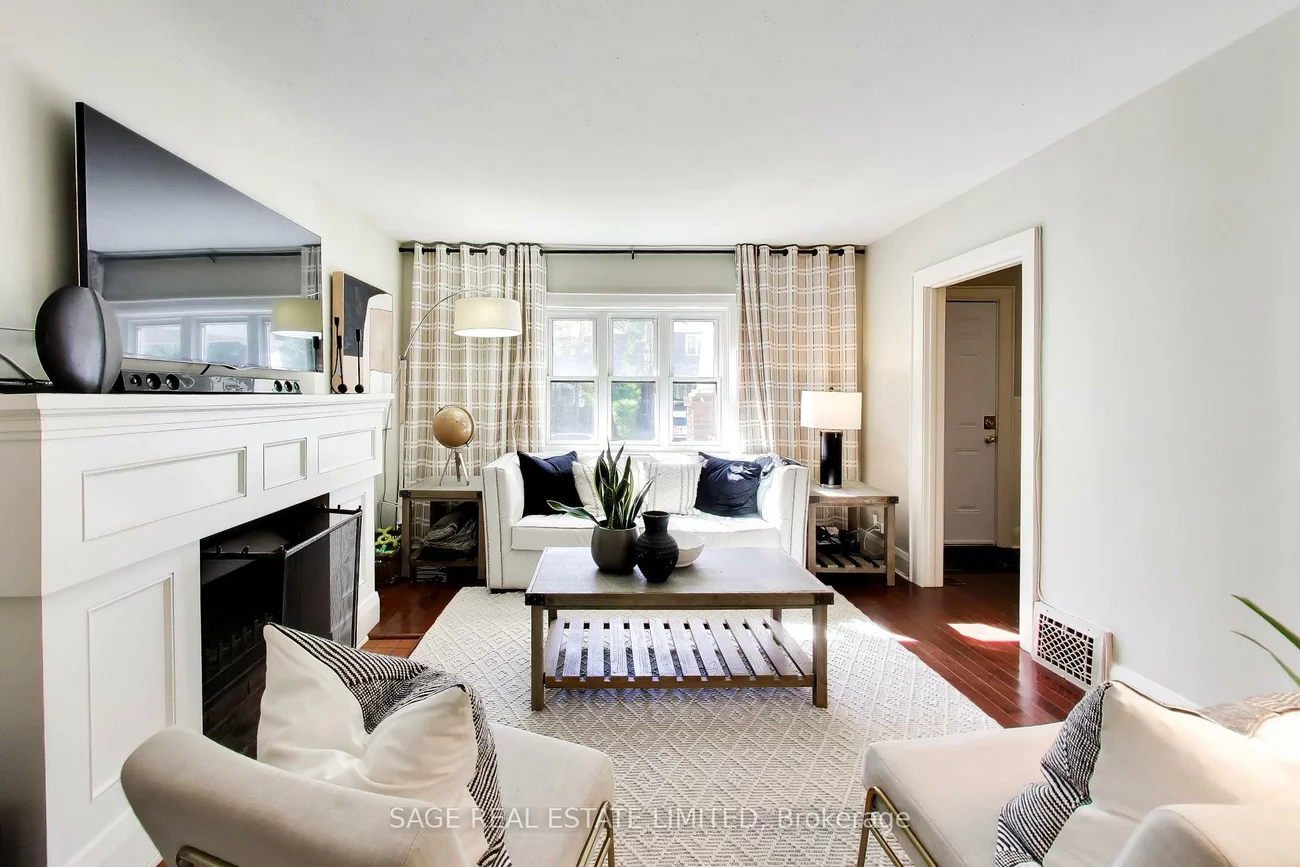 57, Edith, Yonge-Eglinton, Toronto