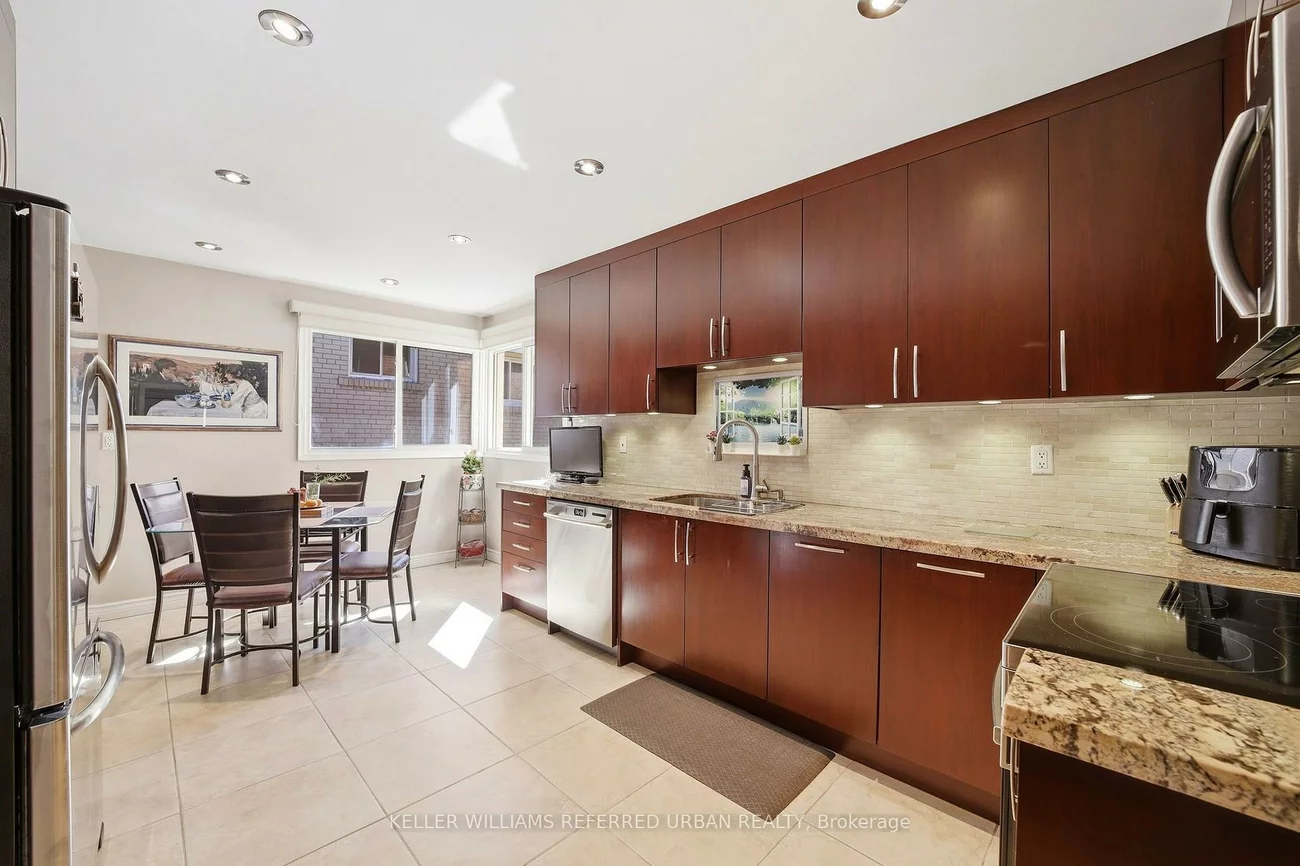 23, Banstock, Bayview Woods-Steeles, Toronto