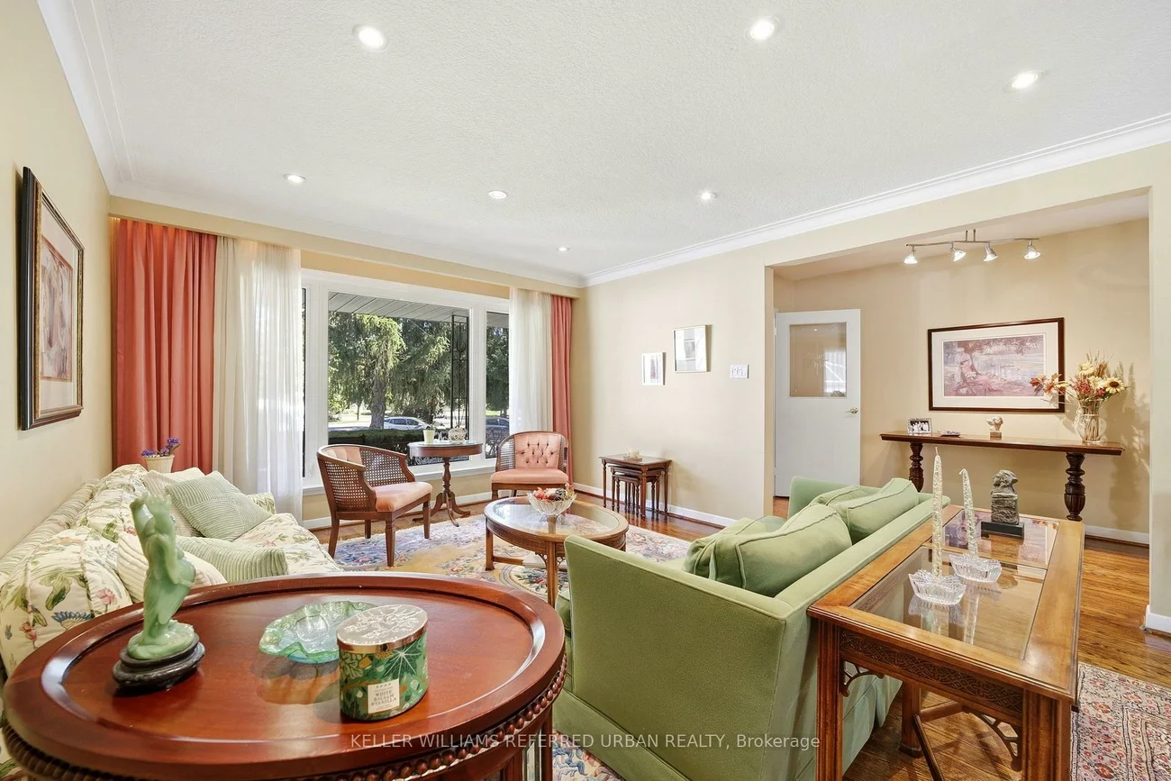 23, Banstock, Bayview Woods-Steeles, Toronto