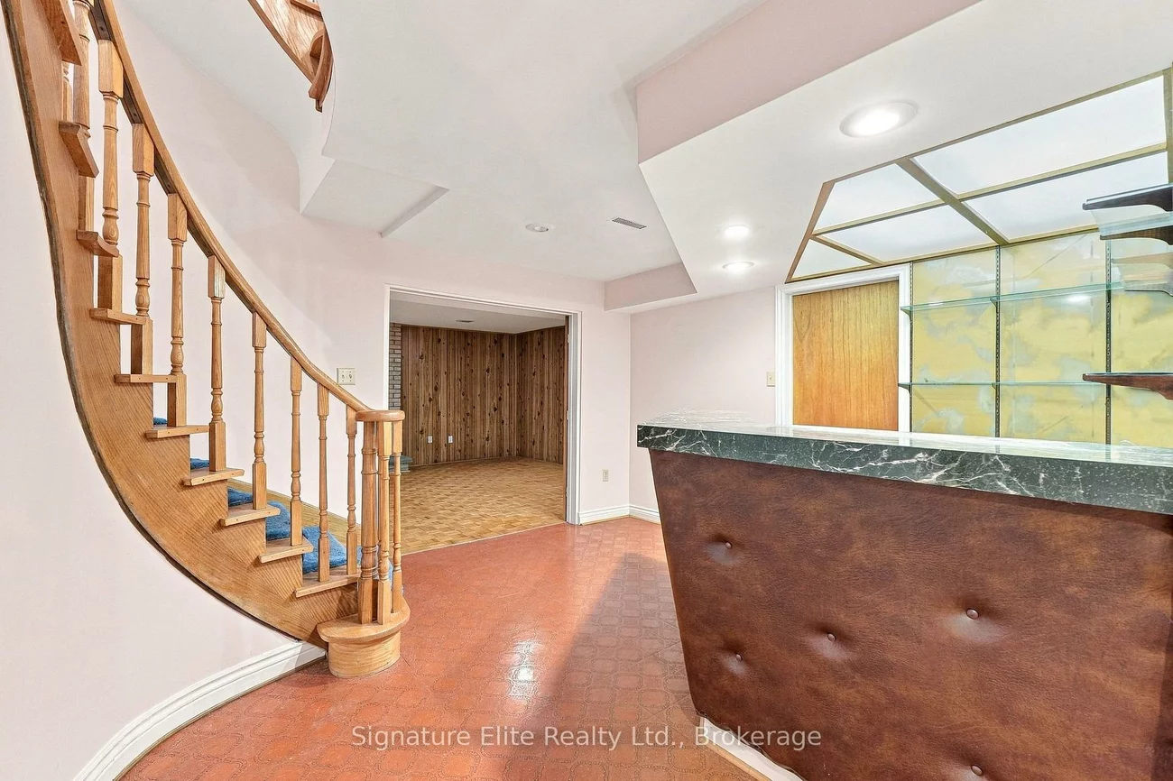 20, Riderwood, St. Andrew-Windfields, Toronto
