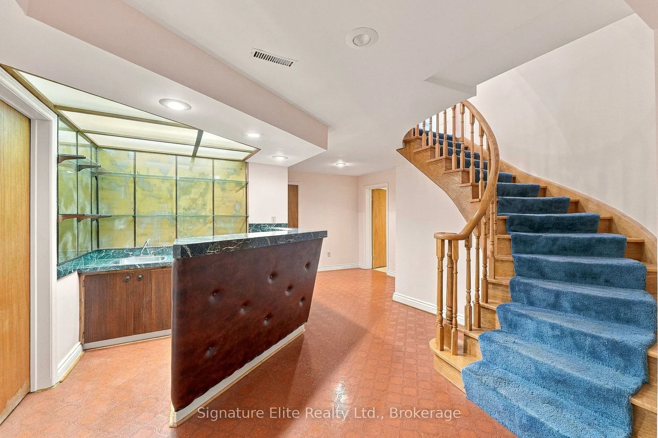 20, Riderwood, St. Andrew-Windfields, Toronto