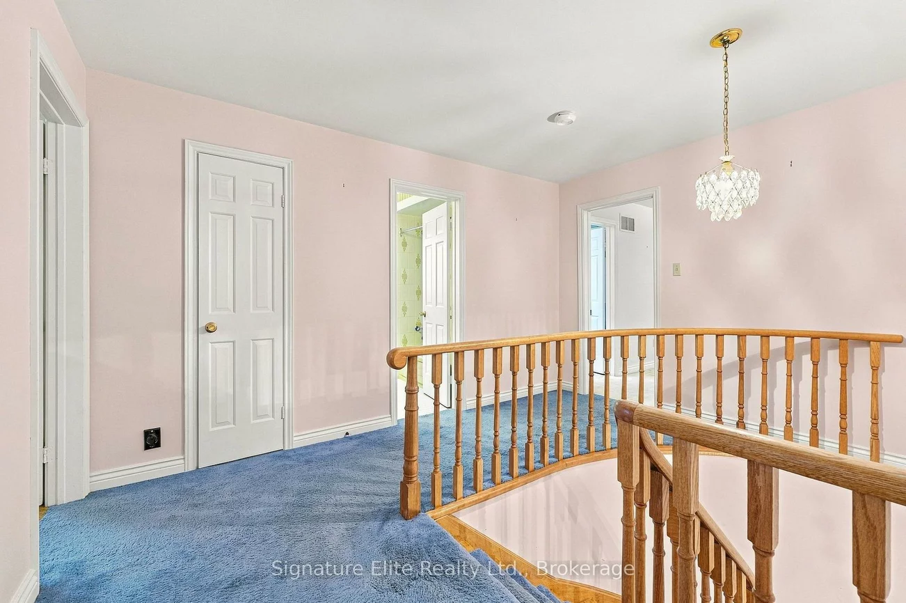 20, Riderwood, St. Andrew-Windfields, Toronto