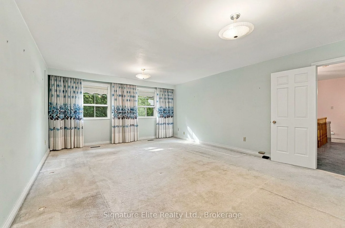 20, Riderwood, St. Andrew-Windfields, Toronto