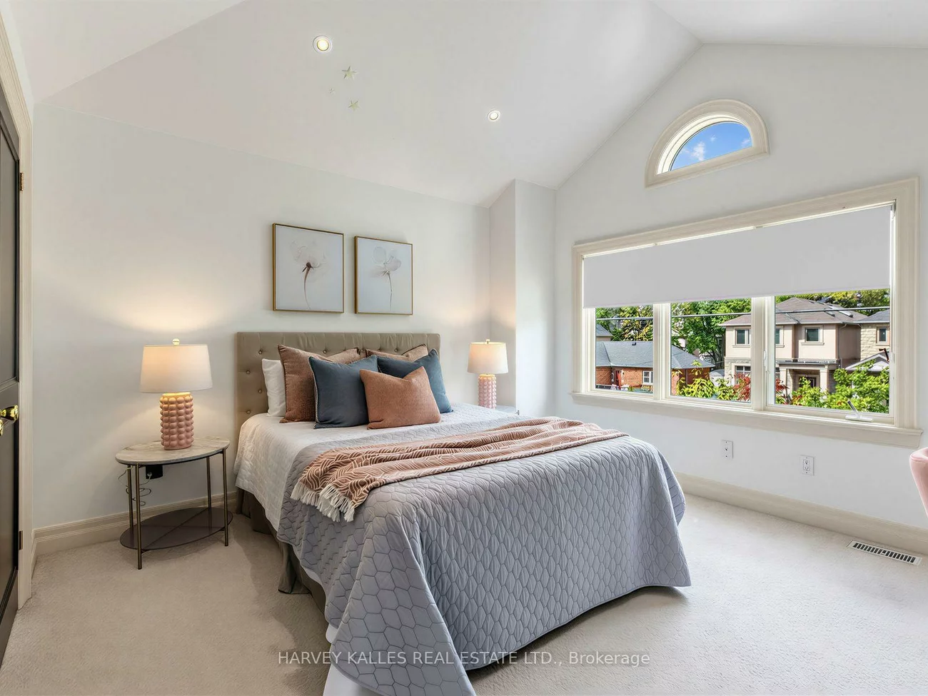 397, Brooke, Bedford Park-Nortown, Toronto
