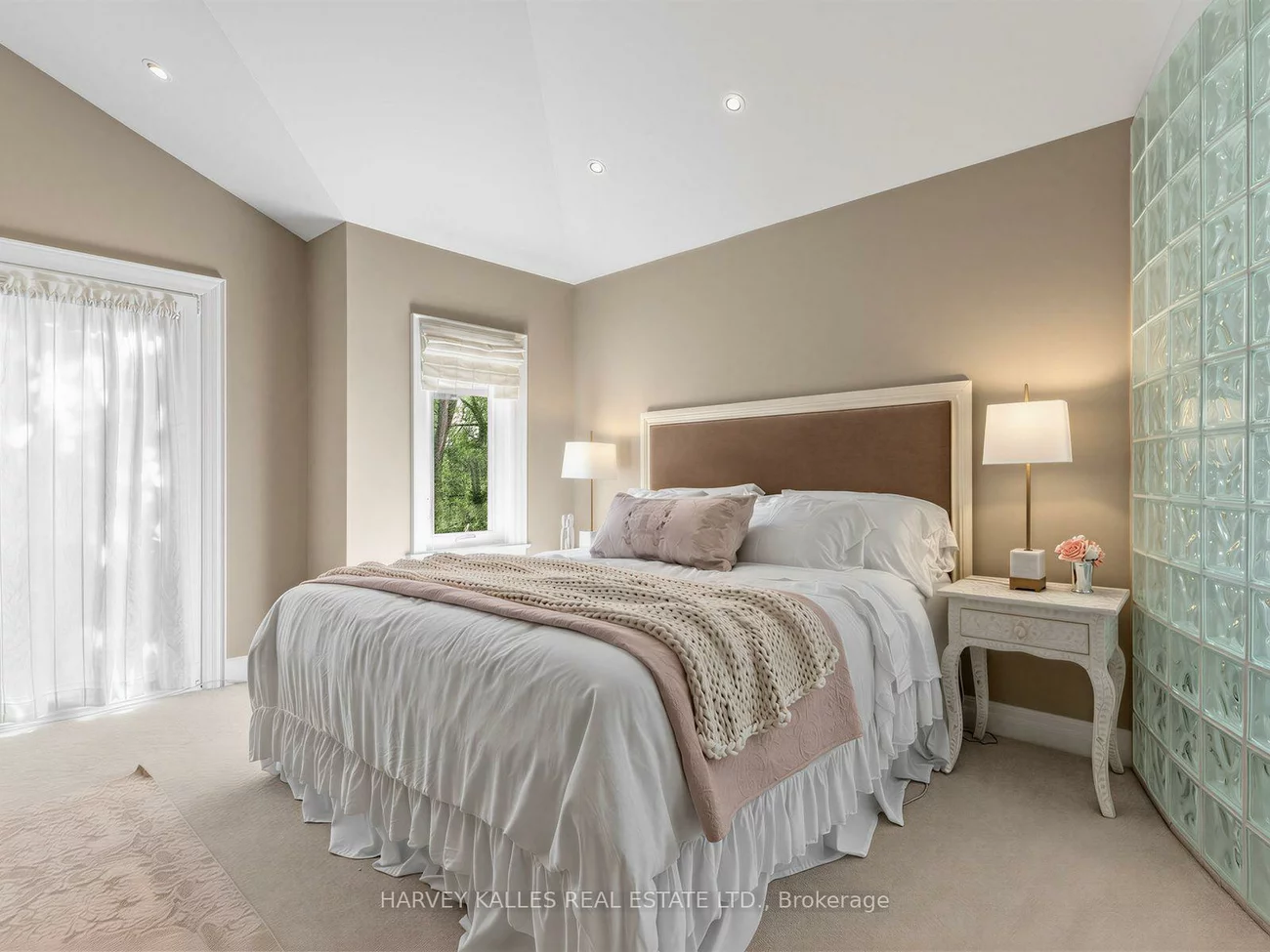 397, Brooke, Bedford Park-Nortown, Toronto