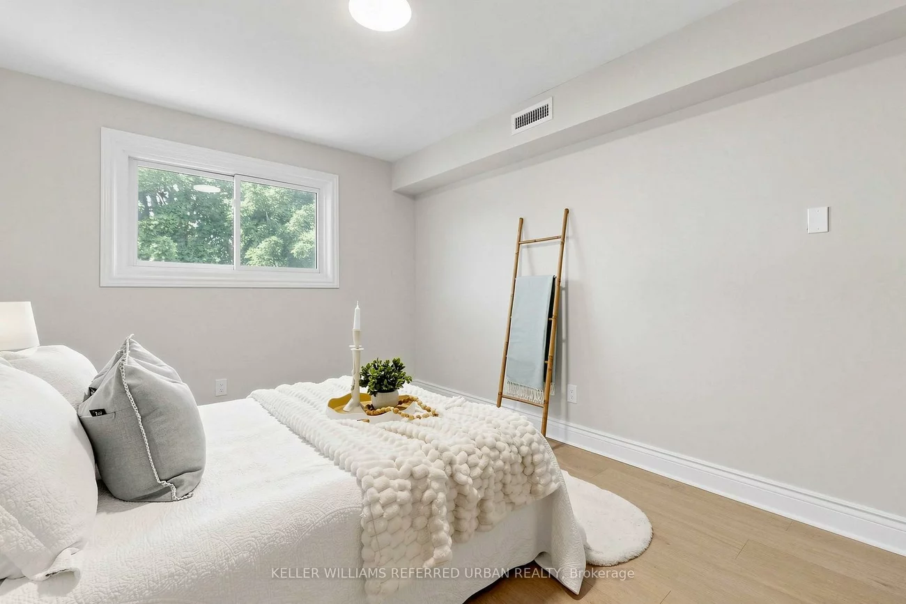 143, Silas Hill, Don Valley Village, Toronto